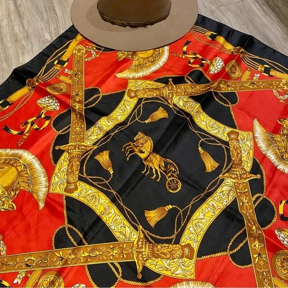 Equestrian vibe Horse scarf/wrap w country vibe - Picture 4 of 10